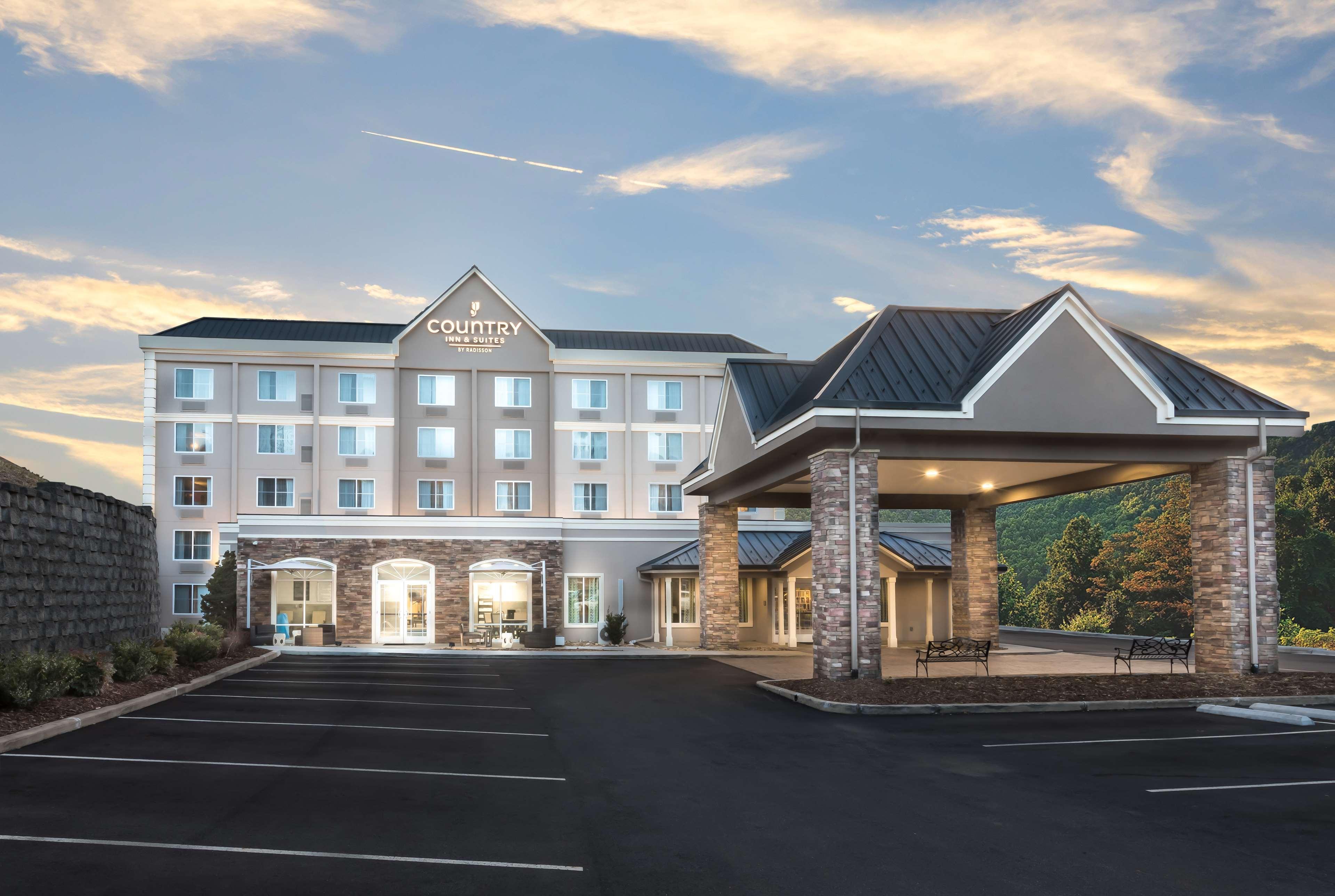 Country Inn & Suites By Radisson Asheville Downtown Tunnel Road 外观 照片