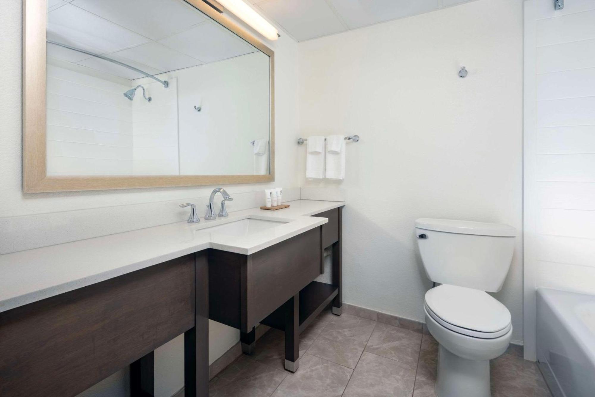 Country Inn & Suites By Radisson Asheville Downtown Tunnel Road 外观 照片