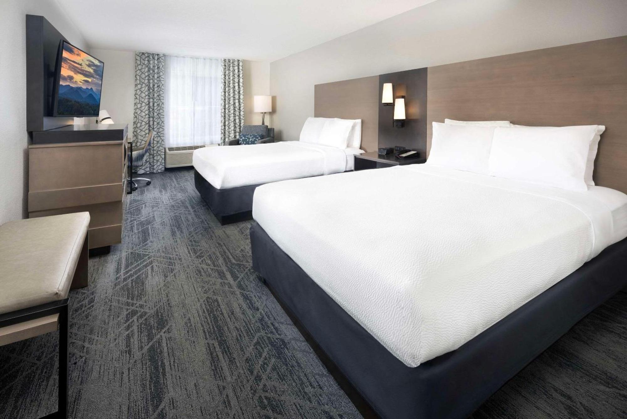 Country Inn & Suites By Radisson Asheville Downtown Tunnel Road 外观 照片